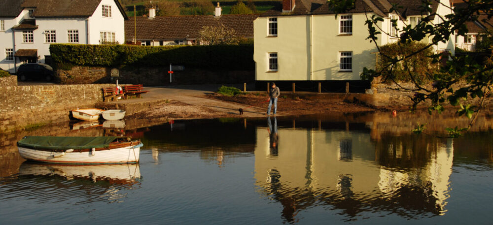 kingsbridge frogmore walk banner image (4)